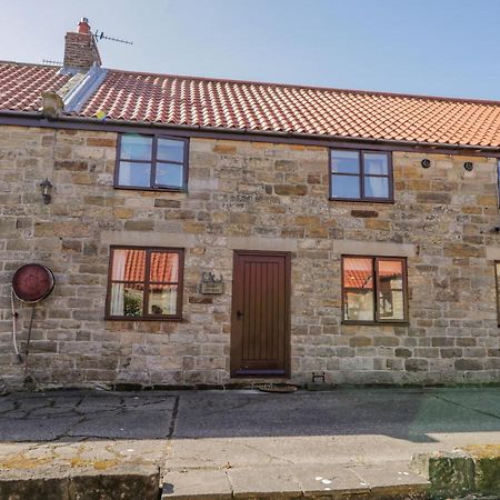 Danby Cottage 휫비 외부 사진